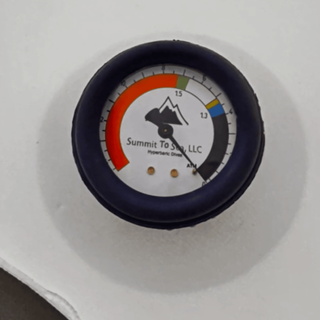 Internal Pressure Gauge for Hyperbaric Chamber
